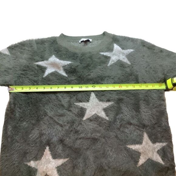 Bubble Sleeve Fuzzy Star Sweater - Picture 5 of 6